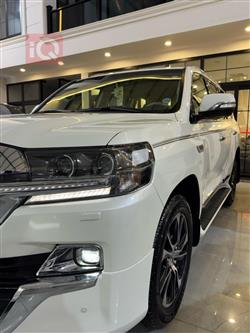 تويوتا لاندكروزر